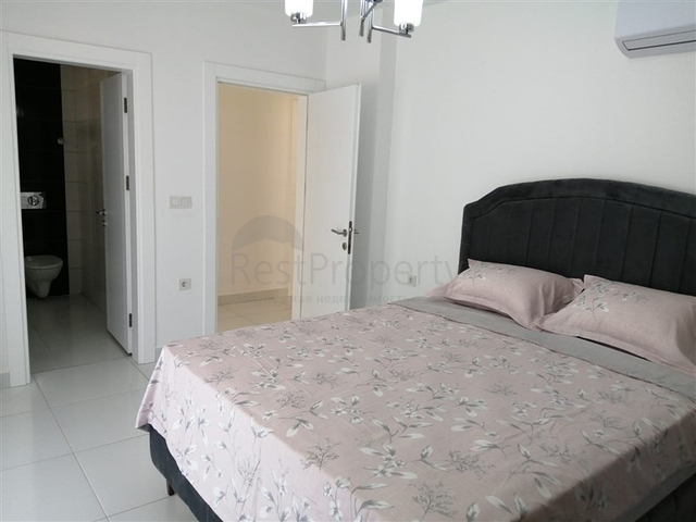 ضمن مجمع فاخر - شقة غرفتين وصالة مفروشة - مطبخ منفصل - في محمودلار / الانيا 