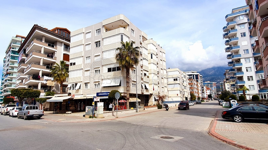 شقة غرفتين وصالة مفروشة - مطبخ منفصل - في محمودلار / الانيا 