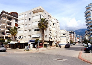 شقة غرفتين وصالة مفروشة - مطبخ منفصل - في محمودلار / الانيا 