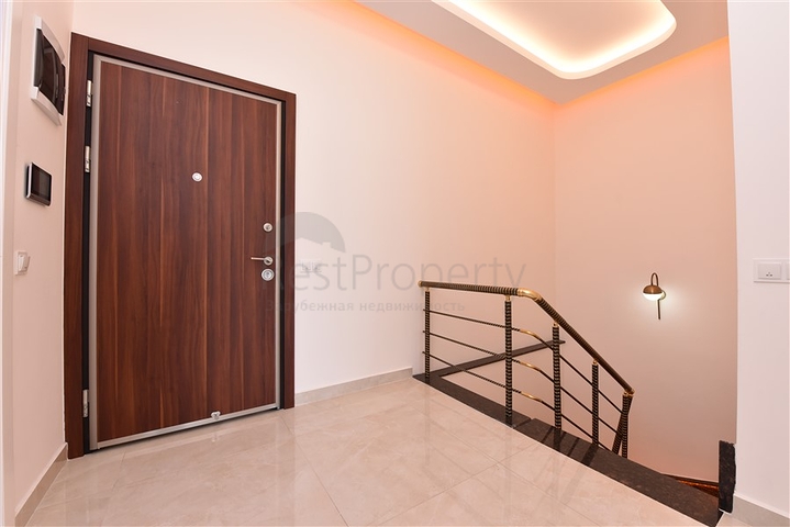 بنتهاوس غرفتين وصالة مفروشة - ضمن مجمع سكني في محمودلار / الانيا 