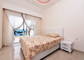 بنتهاوس غرفتين وصالة مفروشة - ضمن مجمع سكني في محمودلار / الانيا 