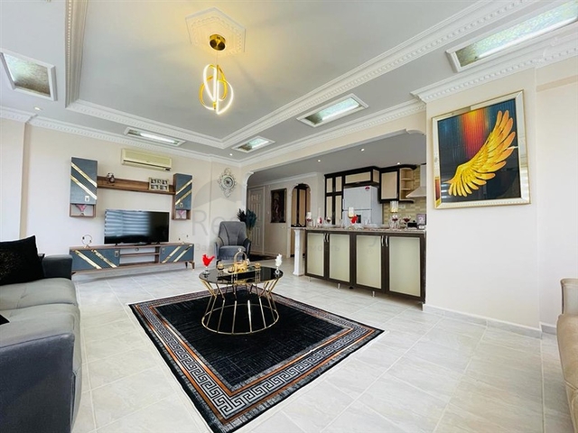 شقة غرفتين وصالة مفروشة - قريبة من البحر والاسواق- في محمودلار / الانيا 