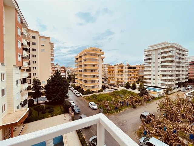 شقة غرفتين وصالة مفروشة - قريبة من البحر والاسواق- في محمودلار / الانيا 