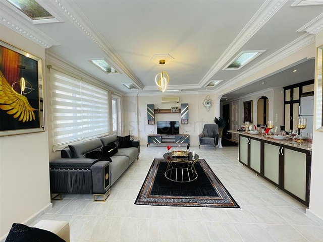 شقة غرفتين وصالة مفروشة - قريبة من البحر والاسواق- في محمودلار / الانيا 