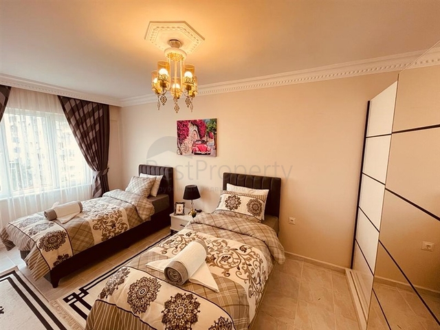 شقة غرفتين وصالة مفروشة - قريبة من البحر والاسواق- في محمودلار / الانيا 