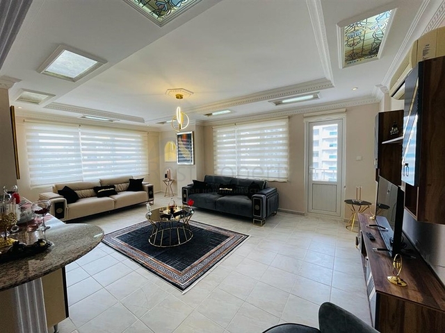 شقة غرفتين وصالة مفروشة - قريبة من البحر والاسواق- في محمودلار / الانيا 