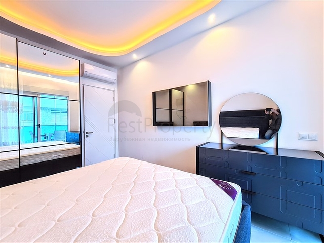 مجمع يضم كافة الخدمات - شقة غرفة وصالة مفروشة - في محمودلار / الانيا 