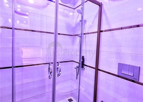 مجمع يضم كافة الخدمات - شقة غرفة وصالة مفروشة - في محمودلار / الانيا 