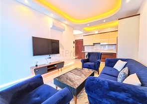 مجمع يضم كافة الخدمات - شقة غرفة وصالة مفروشة - في محمودلار / الانيا 