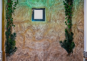 مجمع يضم كافة الخدمات - شقة غرفة وصالة مفروشة - في محمودلار / الانيا 