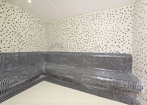 شقة غرفة وصالة - ضمن مجمع سكني جديد - في محمودلار / الانيا 