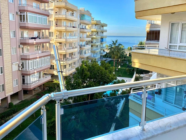 اطلالة بحر - شقة غرفتين وصالة مفروشة - في محمودلار / الانيا 