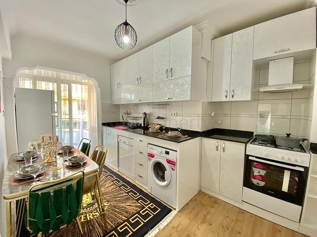 اطلالة بحر - شقة غرفتين وصالة مفروشة - في محمودلار / الانيا 