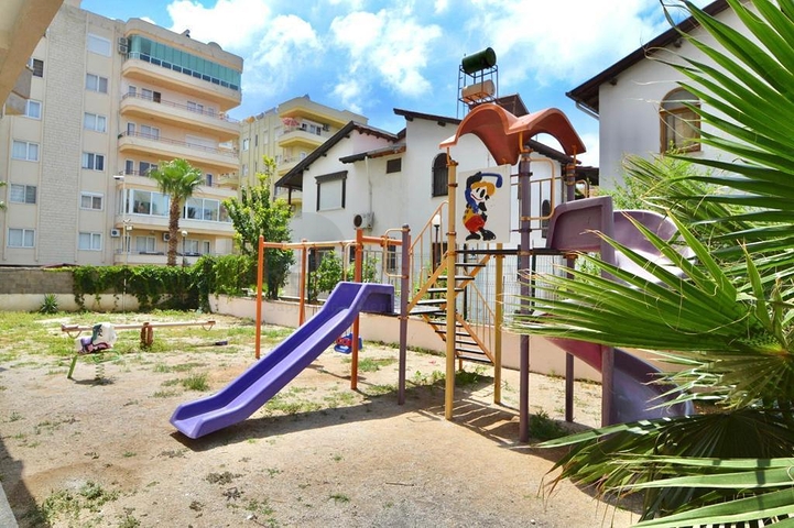 اطلالة بحر - شقة غرفتين وصالة مفروشة - في محمودلار / الانيا 