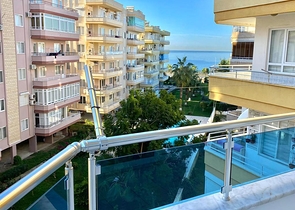 اطلالة بحر - شقة غرفتين وصالة مفروشة - في محمودلار / الانيا 