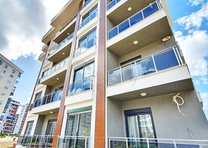 دوبلكس جديدة - غرفتين وصالة مفروشة - في محمودلار / الانيا 