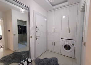 شقة مفروشة - غرفة نوم وصالة -ضمن مجمع يضم خدمات - في محمودلار / الانيا 