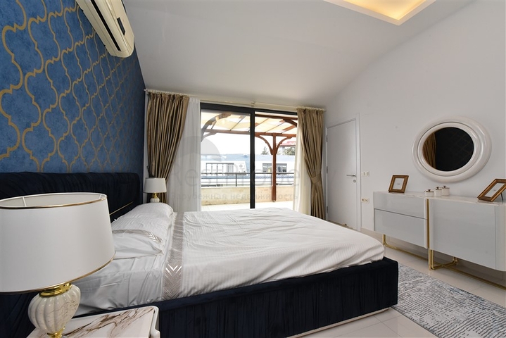 دوبلكس 3 غرف وصالة مفروشة -ضمن مجمع حديث - في كاستل / الانيا 