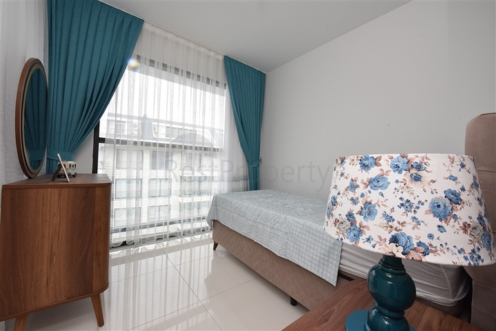 دوبلكس 3 غرف وصالة مفروشة -ضمن مجمع حديث - في كاستل / الانيا 