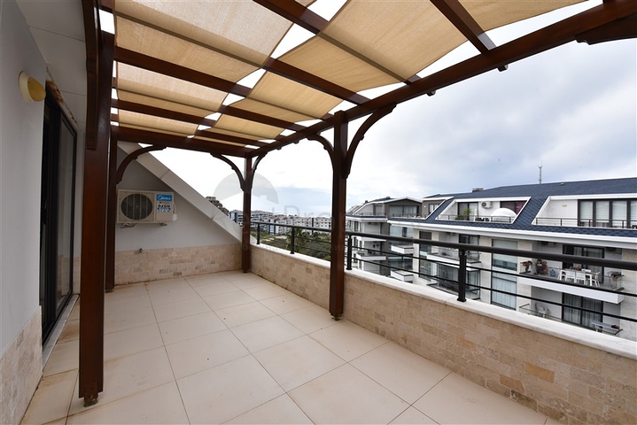 دوبلكس 3 غرف وصالة مفروشة -ضمن مجمع حديث - في كاستل / الانيا 