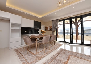 دوبلكس 3 غرف وصالة مفروشة -ضمن مجمع حديث - في كاستل / الانيا 