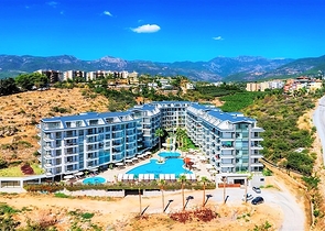 دوبلكس ارضية - 3 غرف وصالة مفروشة - ضمن مجمع 5 نجوم في كاستل / الانيا 