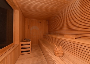 في مركز الانيا - وضمن مجمع سكني فاخر - شقة غرفة وصالة مفروشة .