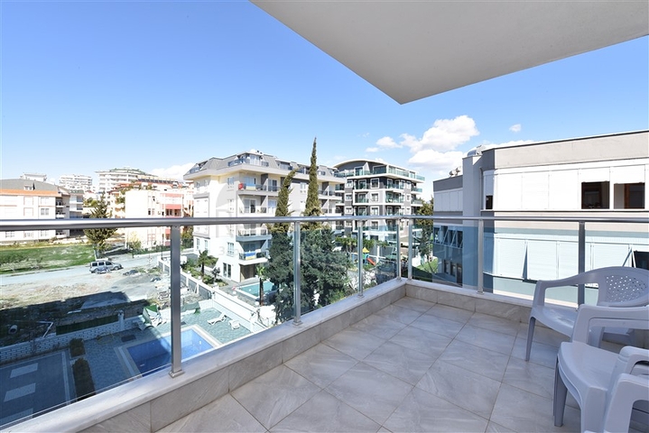 شقة غرفتين وصالة -ضمن مجمع فاخر وقريب من البحر - في افسلار / الانيا 