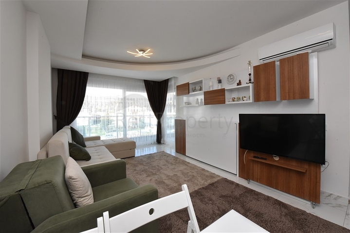 شقة غرفتين وصالة -ضمن مجمع فاخر وقريب من البحر - في افسلار / الانيا 