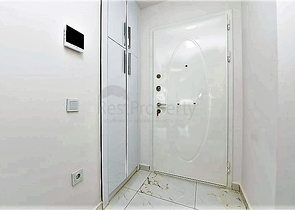 شقة غرفتين وصالة -ضمن مجمع فاخر وقريب من البحر - في افسلار / الانيا 