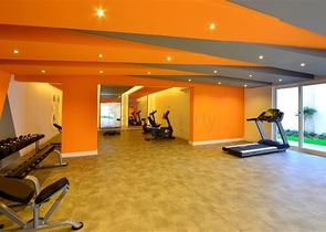 شقة غرفتين وصالة -ضمن مجمع فاخر وقريب من البحر - في افسلار / الانيا 