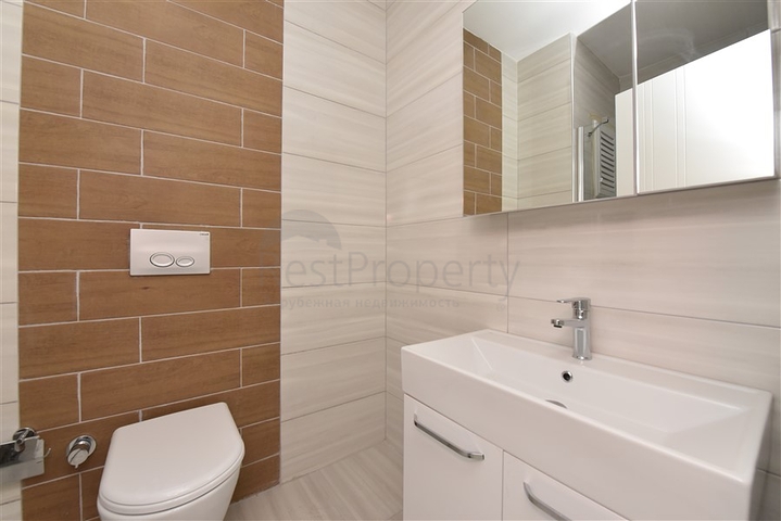 شقة جديدة للبيع - ضمن مجمع سكني في افسلار - تصميم غرفة وصالة . 