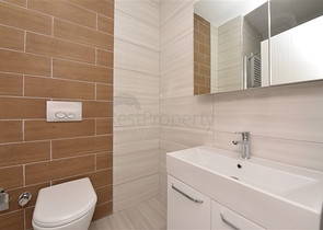 شقة جديدة للبيع - ضمن مجمع سكني في افسلار - تصميم غرفة وصالة . 