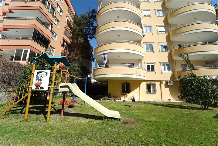 شقة غرفتين وصالة مفروشة - في محمودلار / الانيا 