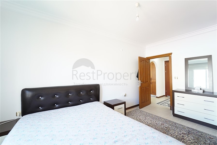 قريبة من البحر - شقة غرفتين وصالة مفروشة - في محمودلار / الانيا 