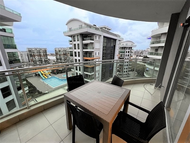 ضمن مجمع سكني عائلي - شقة غرفتين وصالة مفروشة - في افسلار / الانيا 