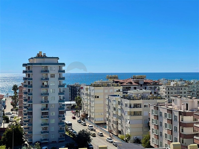 اطلالة بحر - شقة غرفة وصالة -ضمن مجمع جديد - في محمودلار / الانيا 