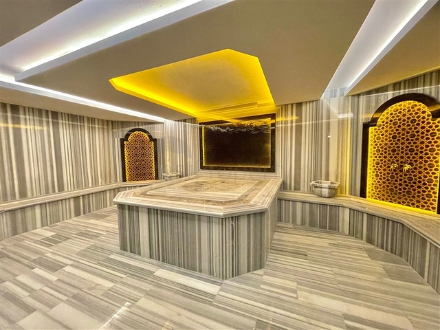 اطلالة بحر - شقة غرفة وصالة -ضمن مجمع جديد - في محمودلار / الانيا 