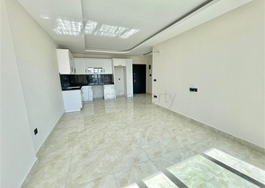 اطلالة بحر - شقة غرفة وصالة -ضمن مجمع جديد - في محمودلار / الانيا 