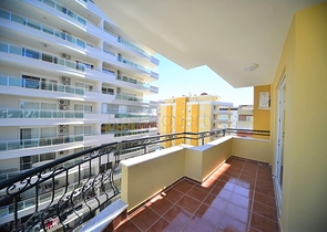 شقة واسعة غرفتين وصالة مفروشة - ضمن مجمع سكني في محمودلار/ الانيا 