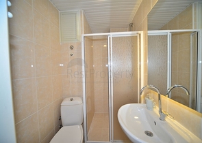 شقة واسعة غرفتين وصالة مفروشة - ضمن مجمع سكني في محمودلار/ الانيا 