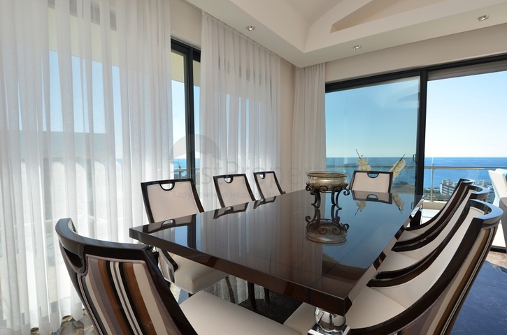 اطلالة بحر - دوبلكس فاخرة - ضمن مجمع 5 نجوم - في كوناكليه / الانيا 