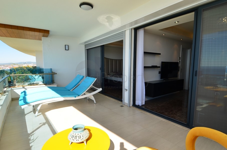 اطلالة بحر - دوبلكس فاخرة - ضمن مجمع 5 نجوم - في كوناكليه / الانيا 