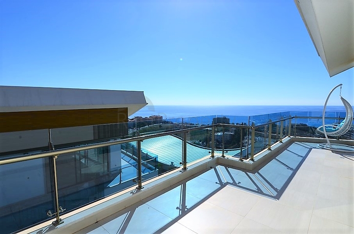 اطلالة بحر - دوبلكس فاخرة - ضمن مجمع 5 نجوم - في كوناكليه / الانيا 