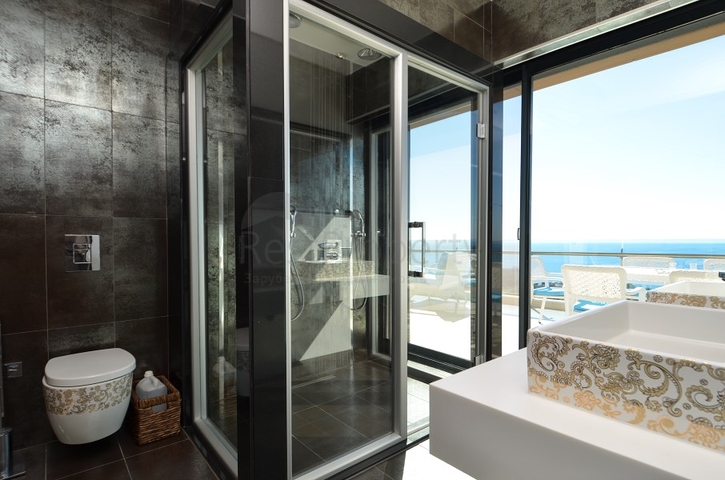 اطلالة بحر - دوبلكس فاخرة - ضمن مجمع 5 نجوم - في كوناكليه / الانيا 