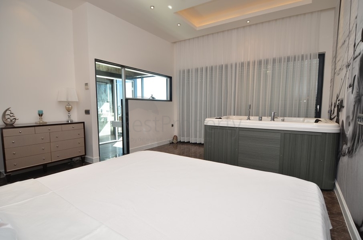 اطلالة بحر - دوبلكس فاخرة - ضمن مجمع 5 نجوم - في كوناكليه / الانيا 