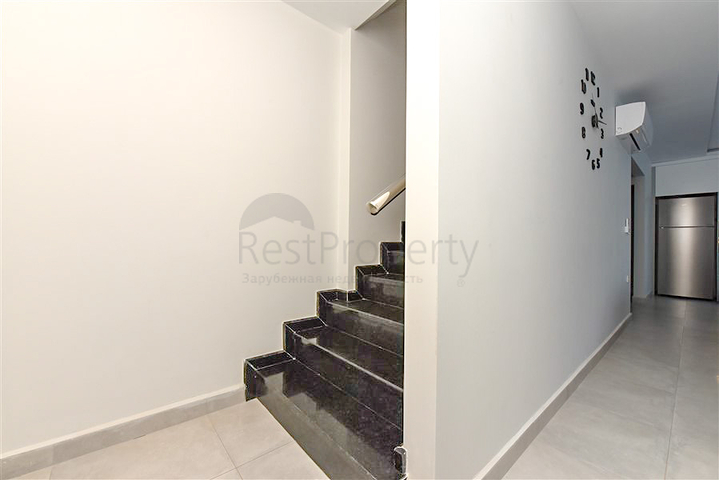 دوبلكس للبيع ضمن مجمع فاخر - 3 غرف وصالة - في كارجيجاك / الانيا 