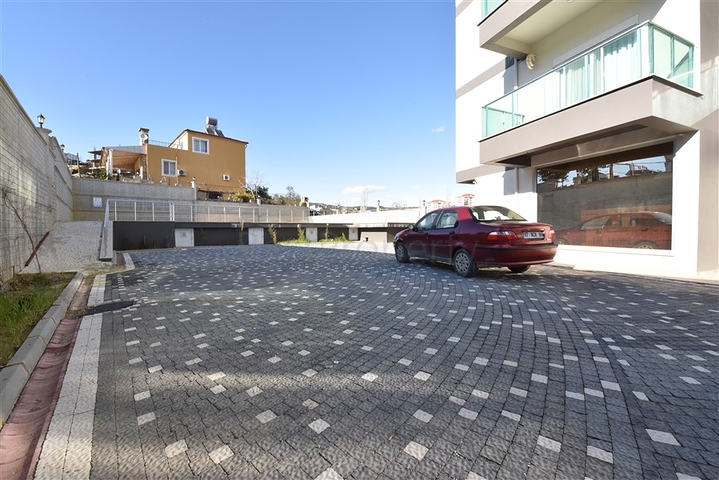 شقة غرفة وصالة ضمن مجمع سكني حديث - في افسلار/ الانيا