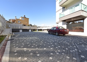 شقة غرفة وصالة ضمن مجمع سكني حديث - في افسلار/ الانيا