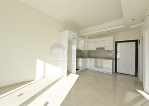 شقة غرفة وصالة ضمن مجمع سكني حديث - في افسلار/ الانيا